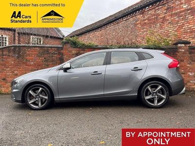 Grey Used 2016 Volvo V40 R-Design | £9,495 (Fair price)