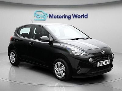 Usado Hyundai i10 SE 67 HP (49 kW) 2023 Preto Citadino