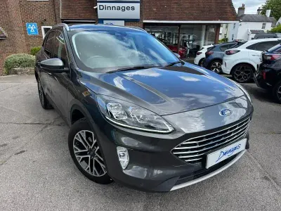 Używany Ford Kuga Titanium 120 KM (88 kW) 2021 Szary SUV