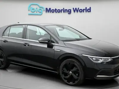 Używany VW Golf VIII Style 150 KM (110 kW) 2023 Hatchback