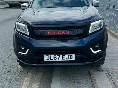used Nissan Navara 2.3 dCi Tekna Double Cab Pickup Auto 4WD Euro 6 4dr