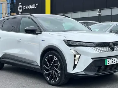 Used Renault Scenic E-Tech Esprit Alpine 159 kW (217 HP) 2025 White/black  SUV