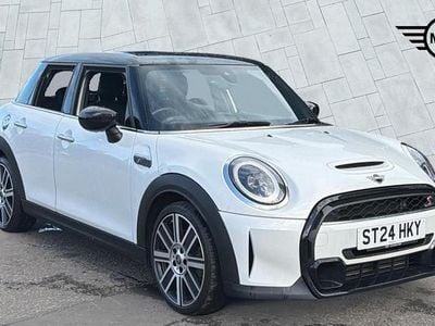 Używany Mini Cooper S Exclusive 176 KM (129 kW) 2024 Biały Hatchback
