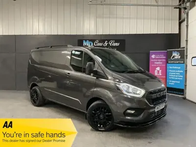 Usado Ford Transit Custom Limited 130 HP (95 kW) 2021 Cinzento Van