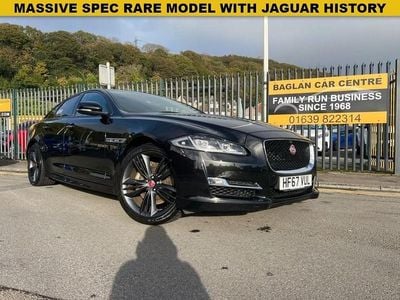 Used Jaguar XJ R-Sport 300 HP (220 kW) 2017 Black Sedan
