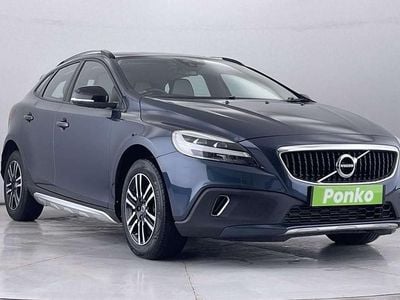 Used Volvo V40 CC 152 HP (111 kW) 2016 Estate