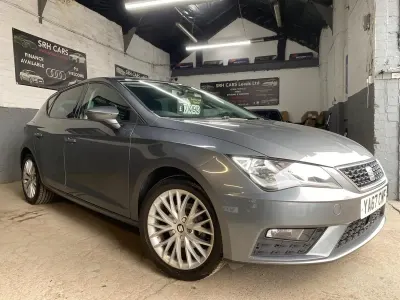 Usado Seat Leon SE Dynamic 110 HP (80 kW) 2018 Cinzento Citadino