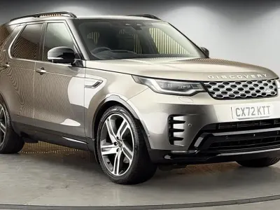 Used Land Rover Discovery 5 S 2022 Silicon silver SUV