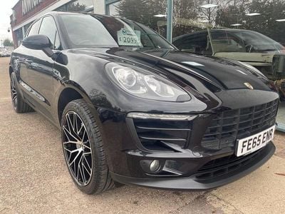 Porsche Macan S