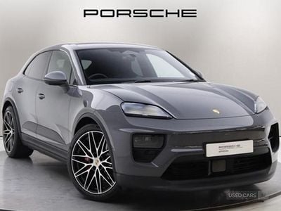 Used 2025 Porsche Macan SUV | £84,950 (Expensive)