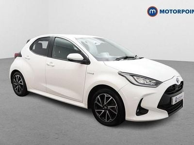 Used Toyota Yaris Hybrid Design 2021 White Hatchback