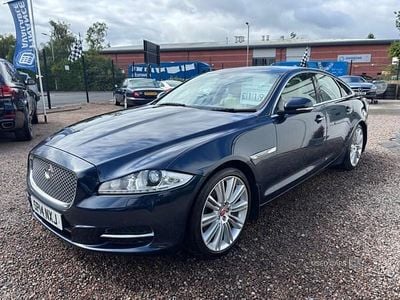 Jaguar XJ