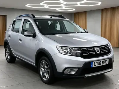 Used Dacia Sandero Lauréate 90 HP (66 kW) 2018 Silver Hatchback