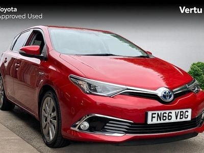 Toyota Auris Hybrid