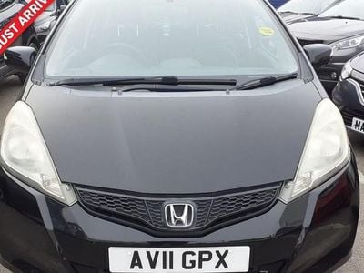 Begagnad Honda Jazz ES 100 HK (73 kW) 2011 Svart Halvkombi
