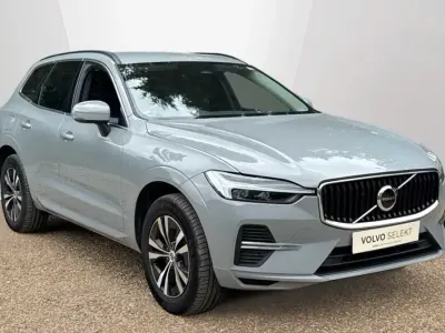 Used Volvo XC60 Core 247 HP (181 kW) 2025 SUV