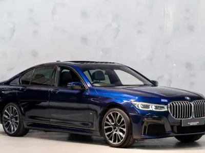 Used BMW 740 M Sport 320 HP (235 kW) 2020 Blue Sedan
