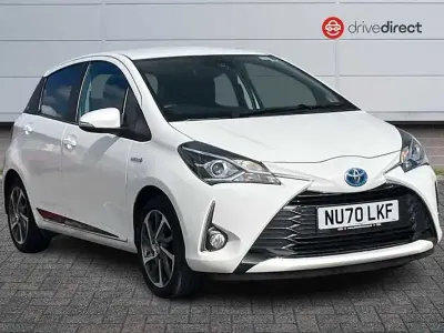 Używany Toyota Yaris Hybrid 2020 Biały Hatchback