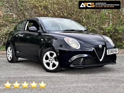 Begagnad Alfa Romeo MiTo 105 HK (77 kW) 2018 Svart Halvkombi