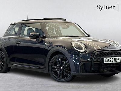Begagnad Mini Cooper Hatch 134 HK (98 kW) 2023 Svart Halvkombi