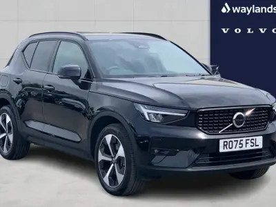 Used Volvo XC40 Plus 194 HP (142 kW) 2025 Black SUV