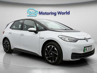 Used VW ID.3 Pure 108 kW (148 HP) 2022 White Hatchback