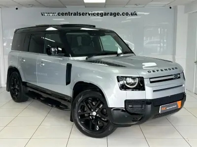 Used Land Rover Defender S 245 HP (180 kW) 2022 Silver SUV