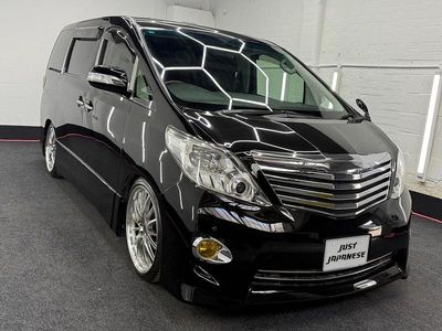 Usado Toyota Alphard 170 HP (125 kW) 2010 Preto Monovolume
