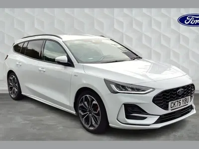 Używany Ford Focus ST-Line X 153 KM (112 kW) 2025 Biały Kombi