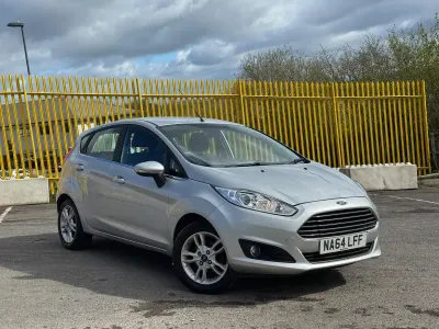 Used Ford Fiesta Zetec 82 HP (60 kW) 2014 Silver Hatchback