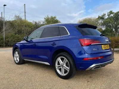 Second-hand Audi Q5 S-Line 204 CP (150 kW) 2022 Albastru SUV