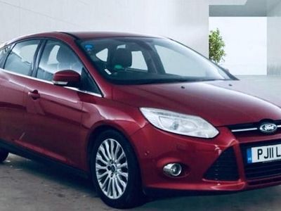 Used Ford Focus Titanium X 115 HP (84 kW) 2011 Red Hatchback
