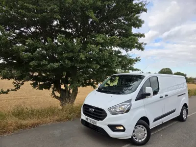 Used Ford Transit Custom Trend 105 HP (77 kW) 2022 White Van