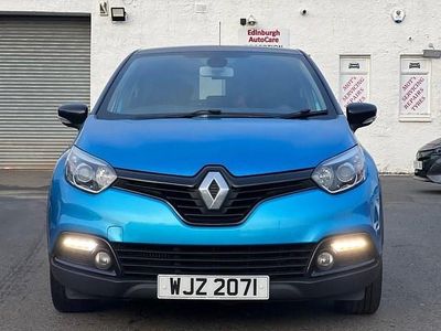 Used Renault Captur Dynamique 90 HP (66 kW) 2014 Blue/black SUV