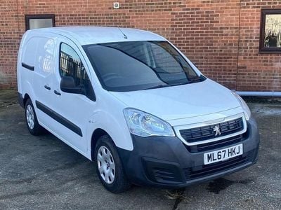 White Used 2018 Peugeot Partner MPV | £3,995