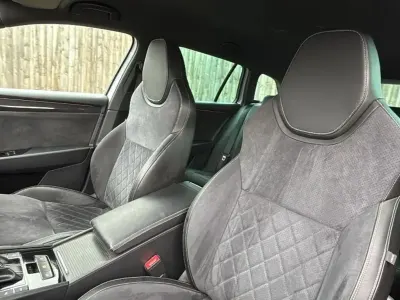 Second-hand Skoda Superb SportLine 150 CP (110 kW) 2018 Alb Break