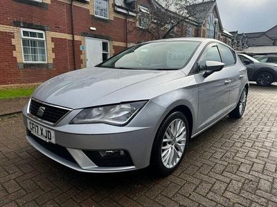 Used Seat Leon SE Dynamic 110 HP (80 kW) 2017 Silver Hatchback