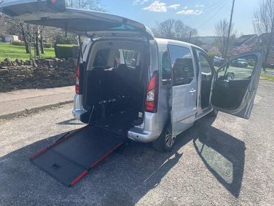 Used Peugeot Partner Access 75 HP (55 kW) 2019 Silver MPV