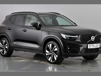 Used Volvo XC40 Ultra 197 HP (144 kW) 2025 Onyx black SUV