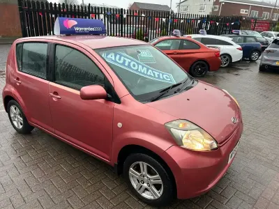 Used Daihatsu Sirion 2005 Red Hatchback