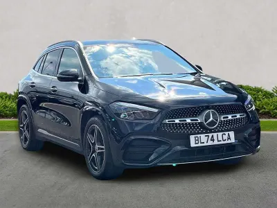 Usado Mercedes GLA200 Executive 2025 Preto SUV