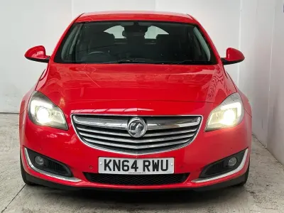 Second-hand Vauxhall Insignia Elite 2014 Roșu Hatchback