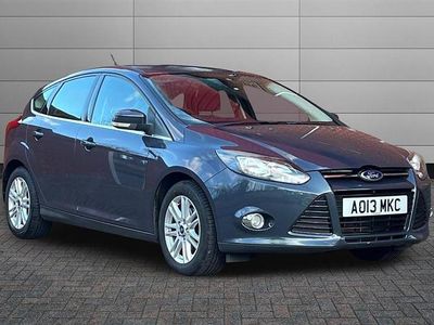 Midnight sky Used 2013 Ford Focus Titanium Hatchback | £8,995 (Expensive)