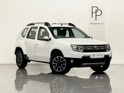 Used Dacia Duster Prestige 110 HP (80 kW) 2017 White SUV