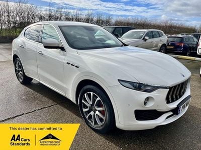 Used Maserati Levante 275 HP (202 kW) 2017 White SUV