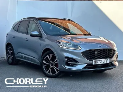 Usado Ford Kuga ST-Line X 190 CV (139 kW) 2023 Plateado SUV