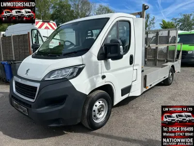 Usado Peugeot Boxer 140 CV (102 kW) 2021 Blanco Van