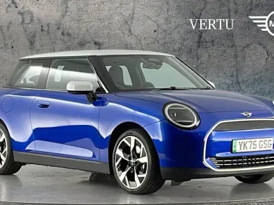 New Mini Cooper Exclusive 135 kW (184 HP) 2026 Blue Hatchback