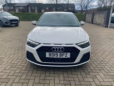 Usado Audi A1 Design 2019 Branco SUV