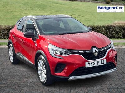 Used Renault Captur Iconic 2021 Red/black SUV